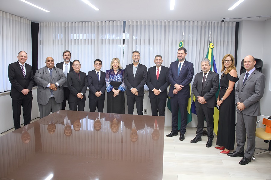 Governador do Amapá realiza reunião com a Corregedoria do CNMP