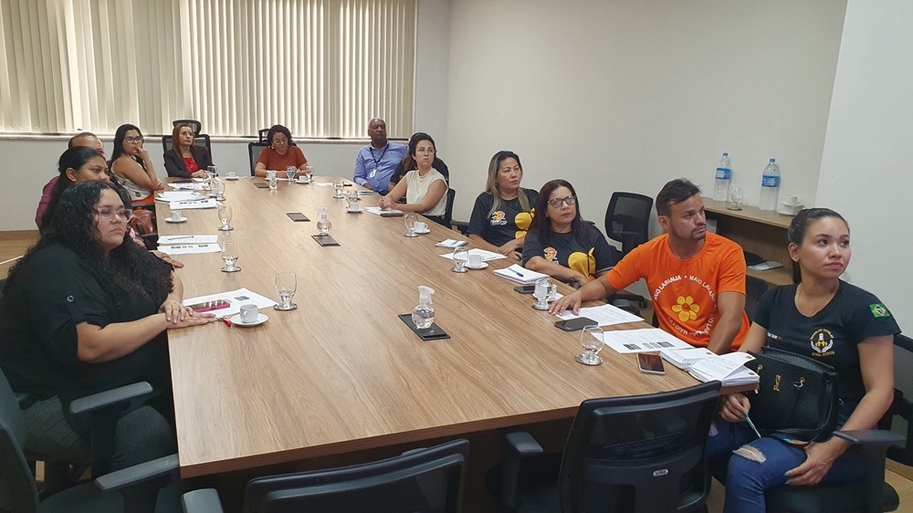 Reunião do Núcleo de Apoio à Infância e à Juventude do TJAP